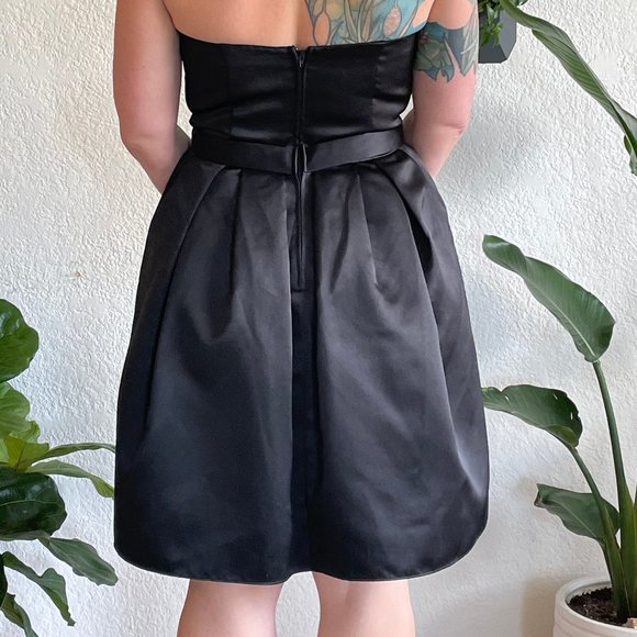 Black Party Dress by Linda Bernell - Picture 5 of 6